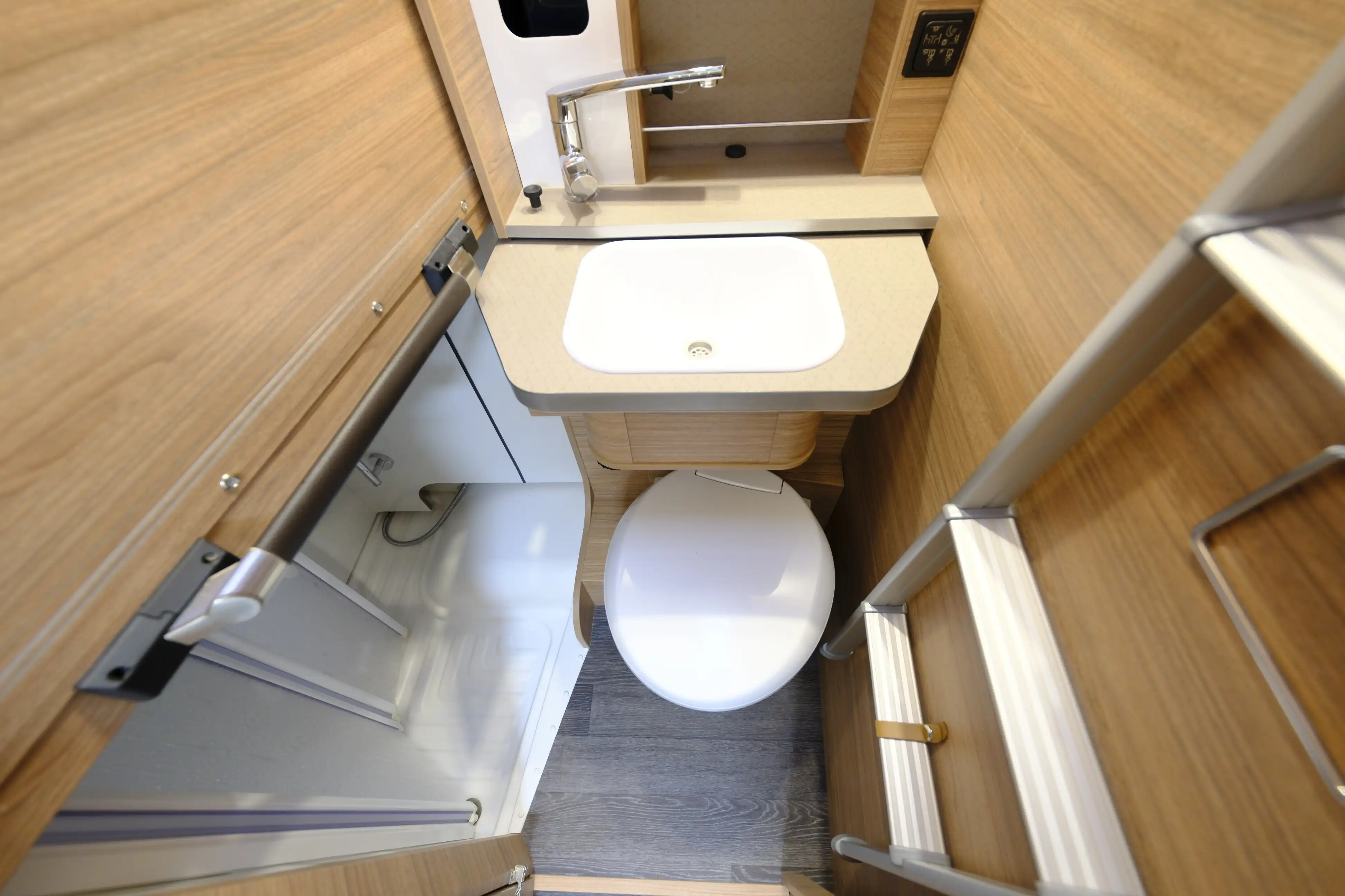 WEINSBERG X-Cursion Van Edition 500 MQ - Ansicht 16